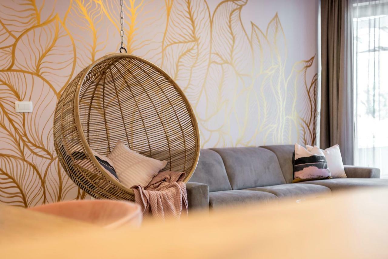 Luxury Apartment With Hot Tub Omiš Dış mekan fotoğraf