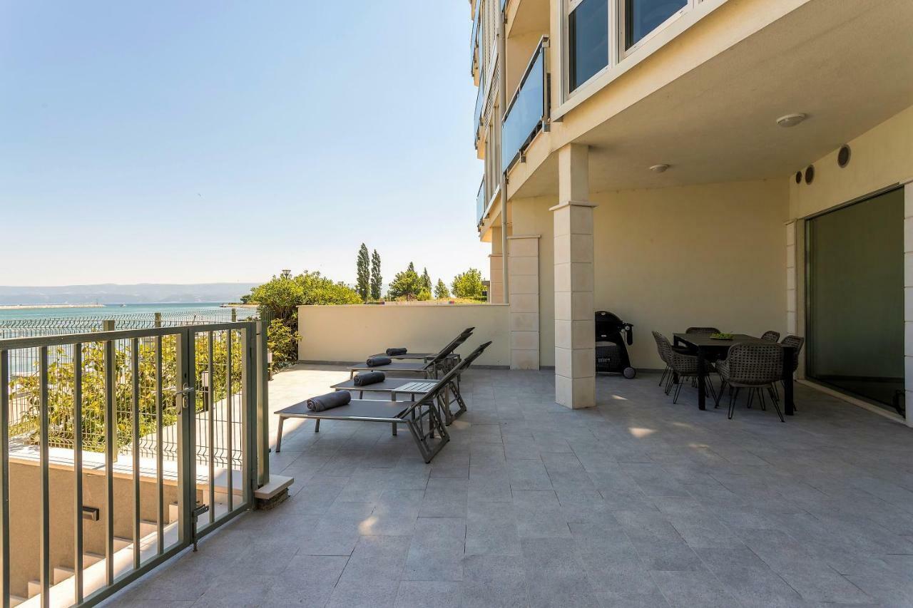 Luxury Apartment With Hot Tub Omiš Dış mekan fotoğraf